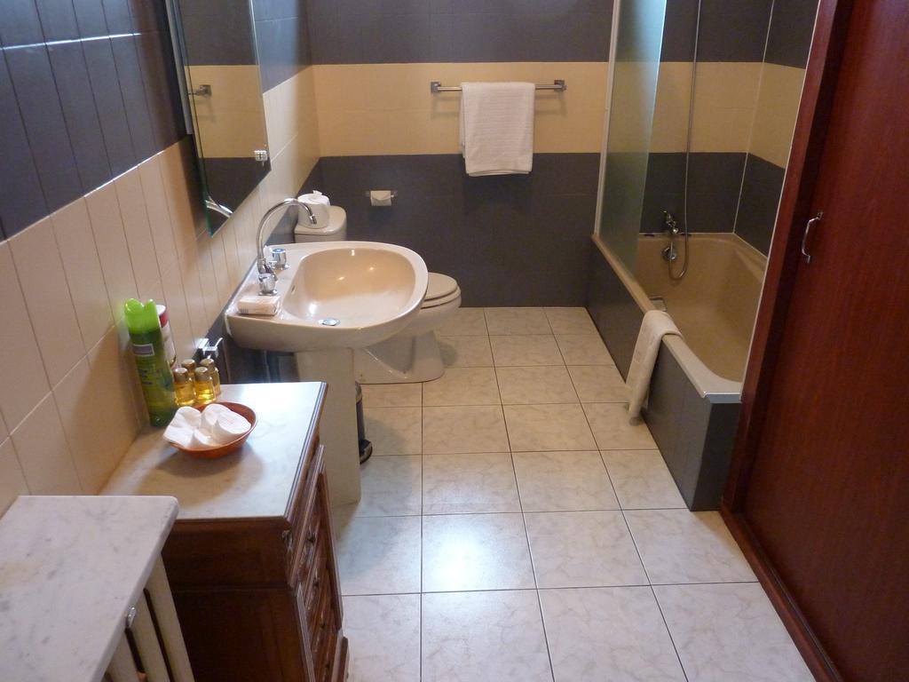 Maison Bellevue Bed & Breakfast Каркассонн Номер фото